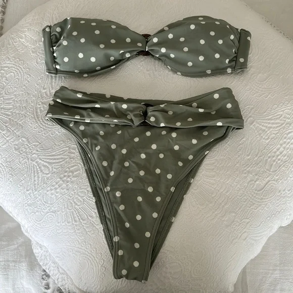 Abercrombie & Fitch Bikini - Picture 2 of 4